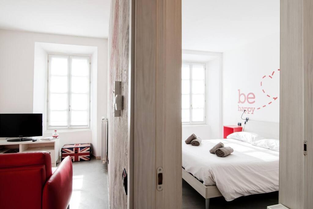 Be Happy - The House Of Travelers Lejlighed Como Eksteriør billede